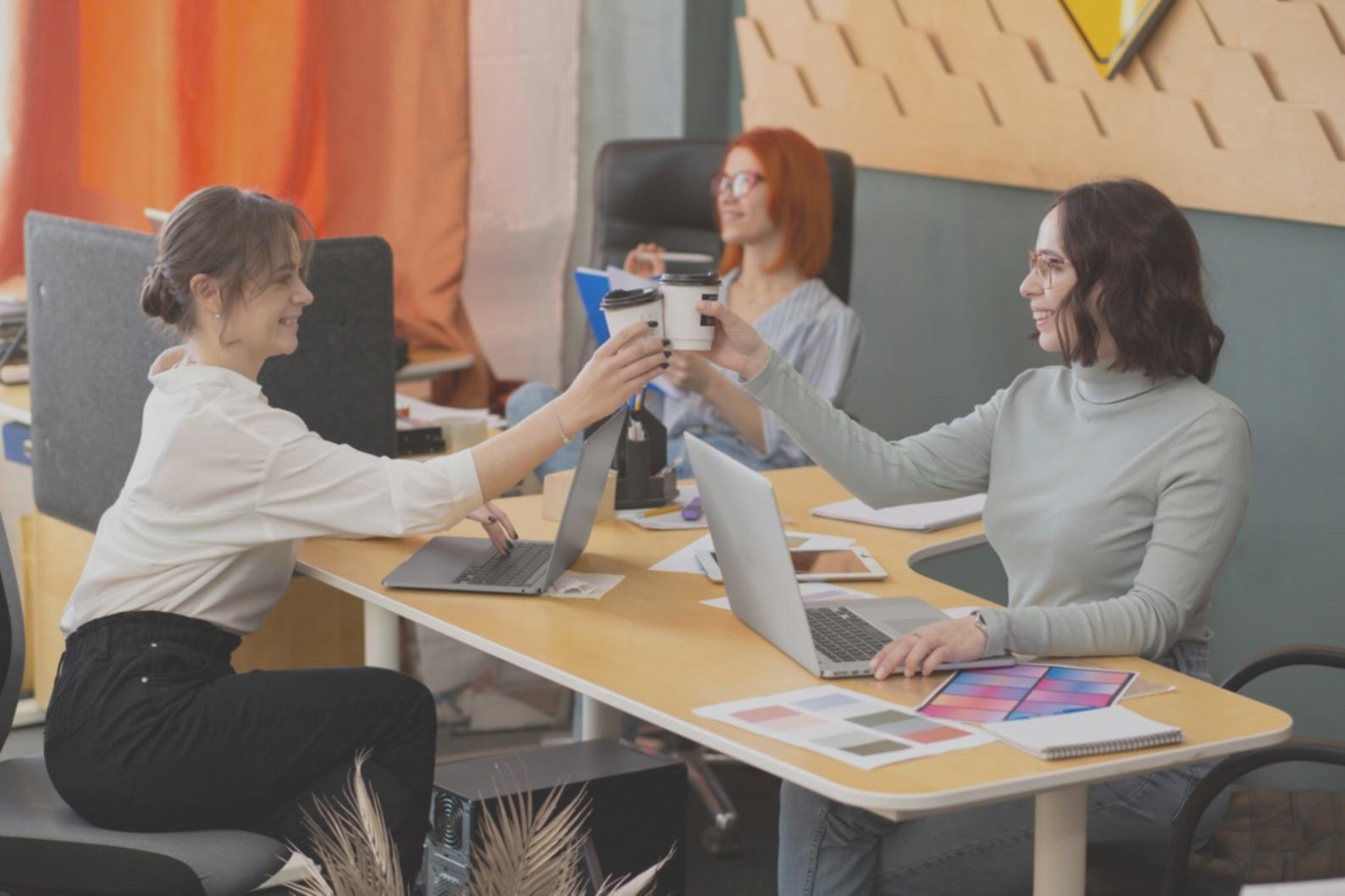 Análisis de documentación empresarial y herramientas de trabajo