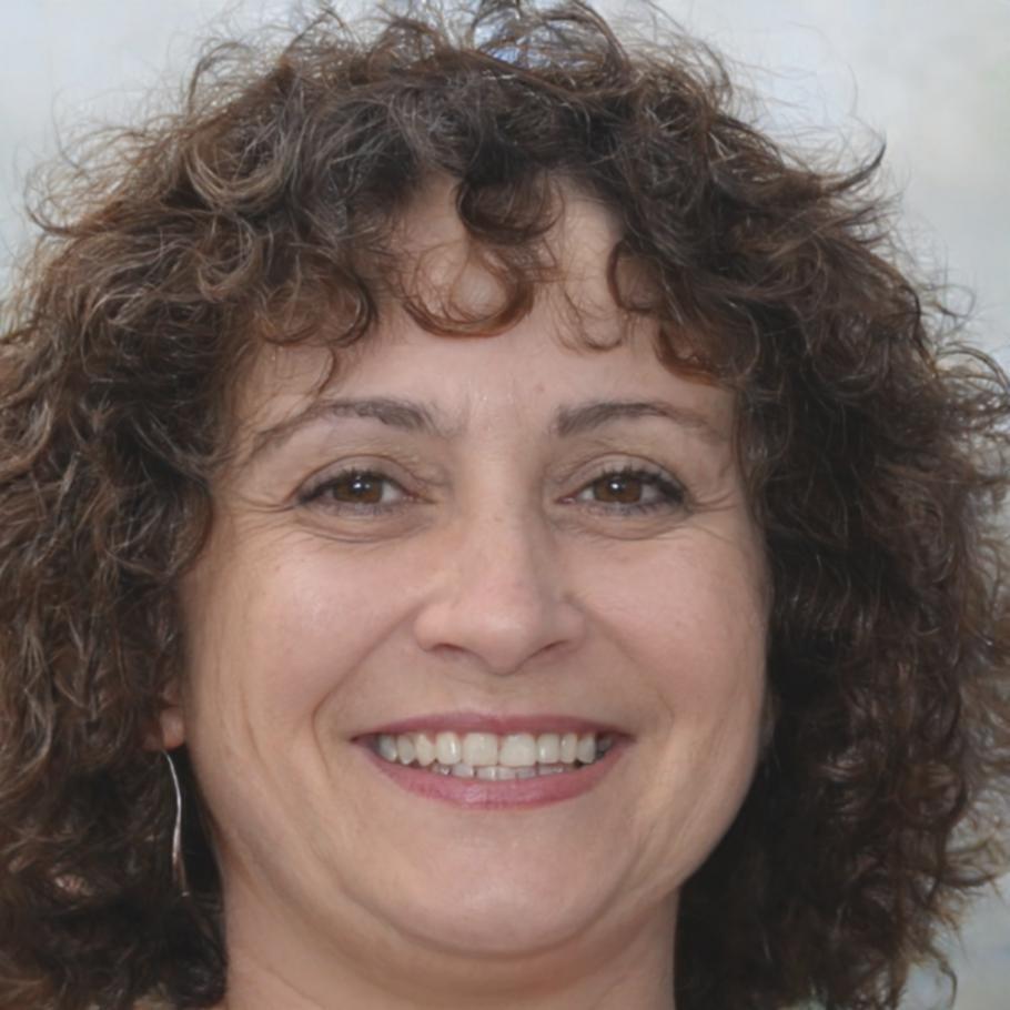 Elena Martín, especialista en derecho mercantil